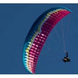 Grasshopper INDEPENDENCE la première voile mono-peau du monde pour débutants.