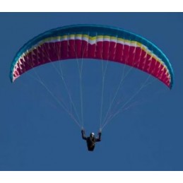 Grasshopper INDEPENDENCE la première voile mono-peau du monde pour débutants.