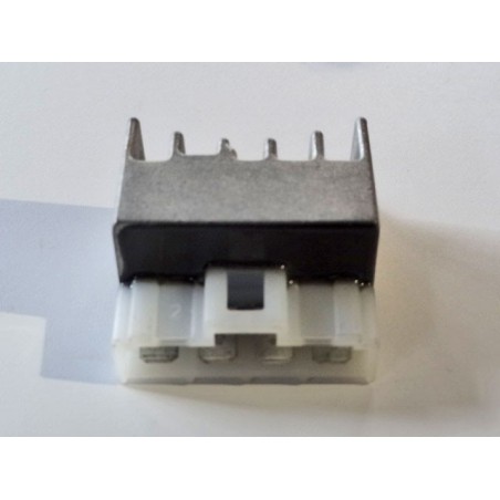 Redresseur régulateur moteur