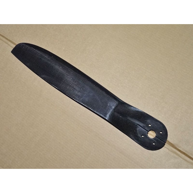 HELICE carbone ULTRA 130