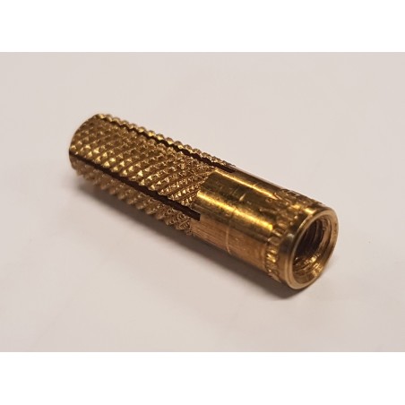 Insert métal 4 OU 5 mm